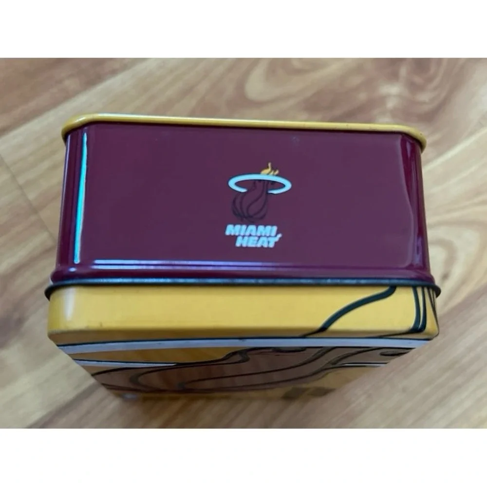 NBA Miami Heat Metal case‎ collectors empty tin